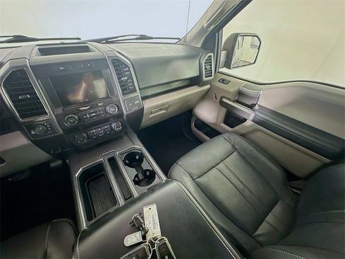 Used 2020 Ford F150 XLT w/ Equipment Group 302A Luxury image 11