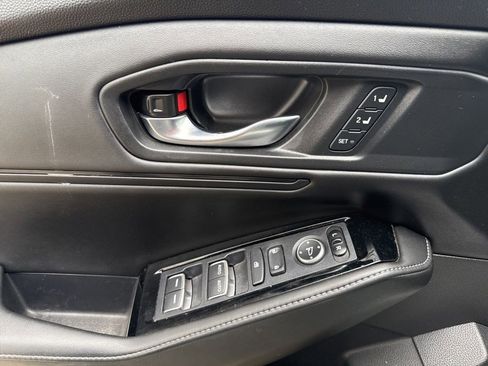 Used 2023 Honda Accord Touring image 13