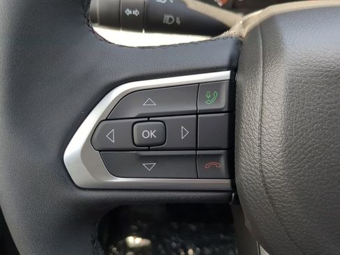 New 2025 Jeep Compass Latitude w/ Convenience Group image 9