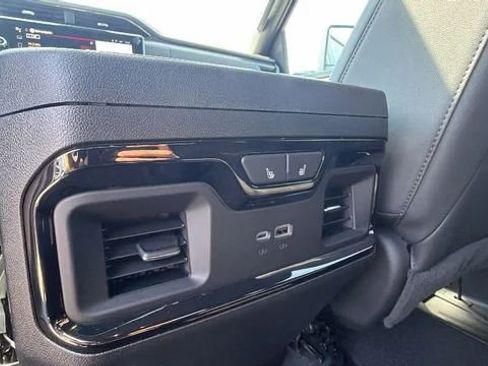 New 2026 GMC Sierra 2500 AT4 w/ Technology Package AWD/4WD image 37