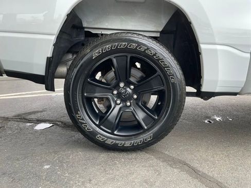 Used 2023 RAM 1500 Big Horn AWD/4WD image 34