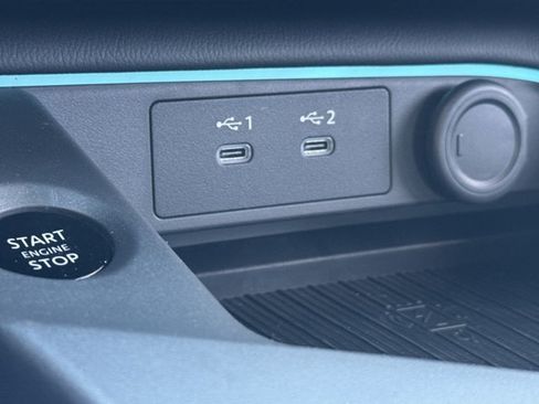 New 2026 Nissan Sentra SV w/ SV Convenience Package FWD image 30