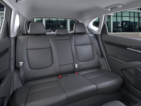 New 2026 Kia Seltos EX FWD image 17