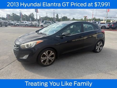 Used 2013 Hyundai Elantra GT w/ Tech Pkg FWD image 1