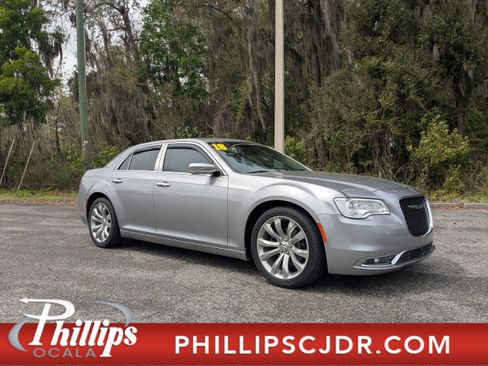 Certified 2018 Chrysler 300 Limited w/ Safetytec Plus Group image 1