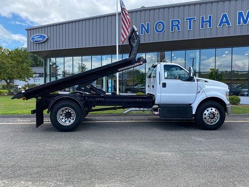 Used 2026 Ford F650 2WD Regular Cab Super Duty image 9