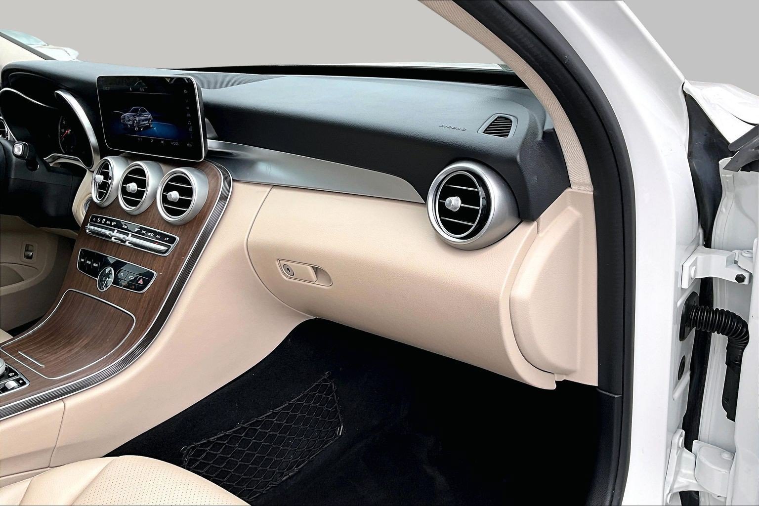 Used 2019 Mercedes-Benz C 300 Sedan image 15