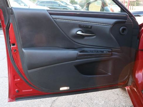 Used 2020 Lexus ES 350 w/ Premium Package image 10