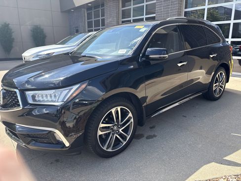 Used 2017 Acura MDX SH-AWD w/ Advance Package image 29