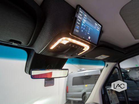 Used 2026 Mercedes-Benz Sprinter 3500 image 28