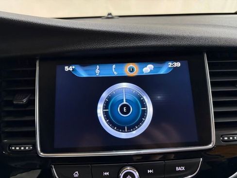 Used 2018 Buick Encore Preferred image 47