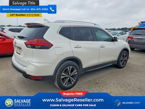 Used 2019 Nissan Rogue SV w/ Premium Package FWD image 4
