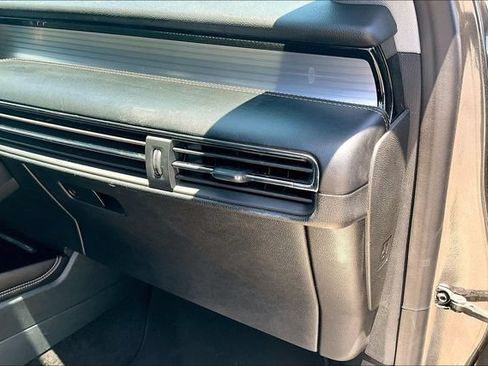 Used 2020 Lincoln Corsair FWD w/ Equipment Group 101A image 15