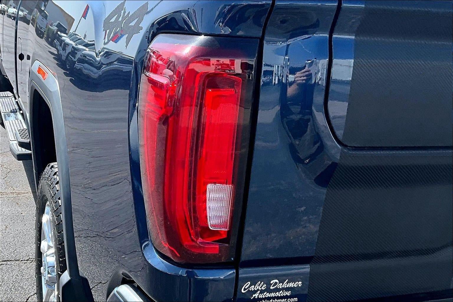 Used 2020 GMC Sierra 3500 Denali w/ Denali Ultimate Package AWD/4WD image 28
