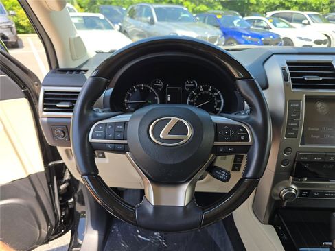 Used 2021 Lexus GX 460 Premium w/ Premium Package AWD/4WD image 29
