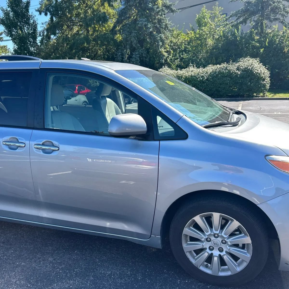 Used 2011 Toyota Sienna Limited AWD/4WD image 13