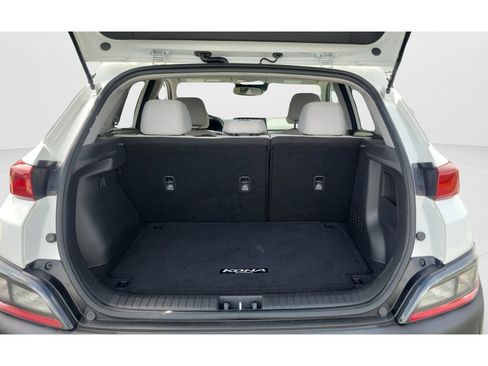Certified 2023 Hyundai Kona SEL AWD/4WD image 9
