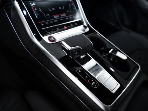 New 2026 Audi RS Q8 performance image 10