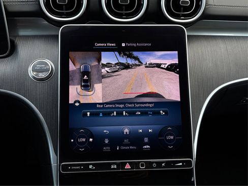 Used 2024 Mercedes-Benz C 300 Sedan image 25