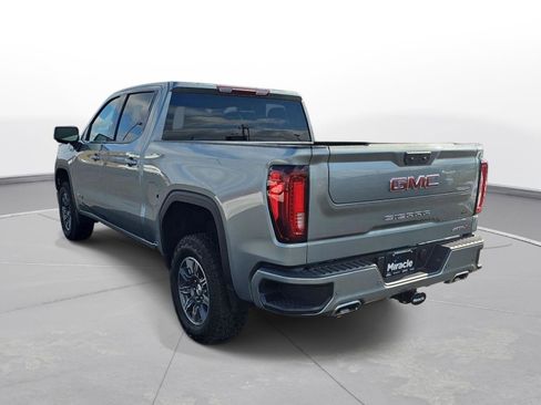 Used 2025 GMC Sierra 1500 AT4 image 7