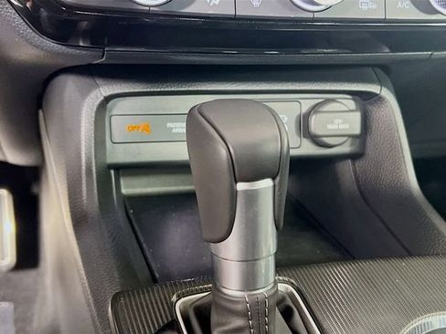 Certified 2025 Honda Civic Sport image 15