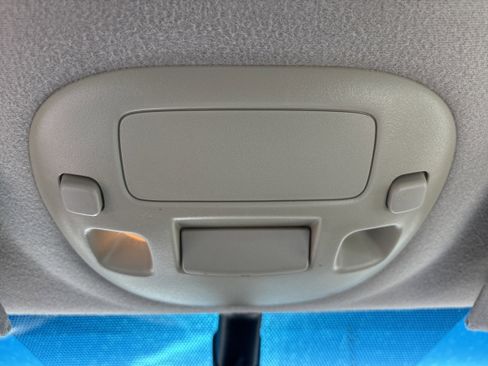 Used 2004 Cadillac De Ville image 19