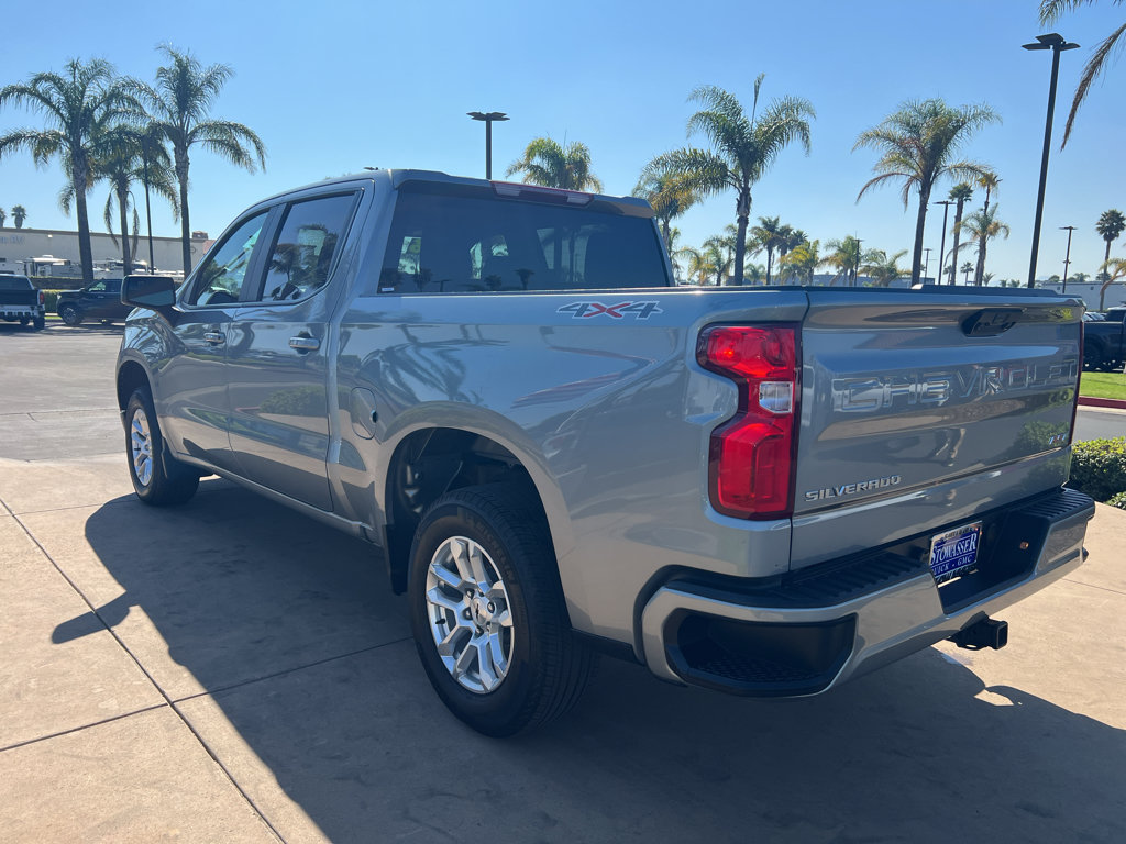 Used 2026 Chevrolet Silverado 1500 RST AWD/4WD image 7