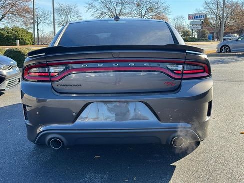 Used 2018 Dodge Charger R/T Scat Pack w/ Dynamics Package image 4