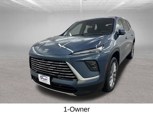 Used 2025 Buick Enclave Preferred w/ Trailering Package, 5000 lbs. AWD/4WD image 7