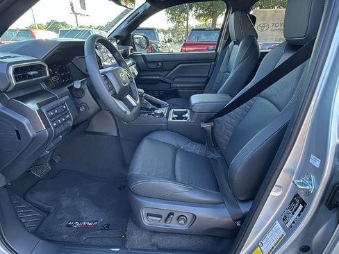 New 2026 Toyota 4Runner TRD Off-Road Premium AWD/4WD image 18