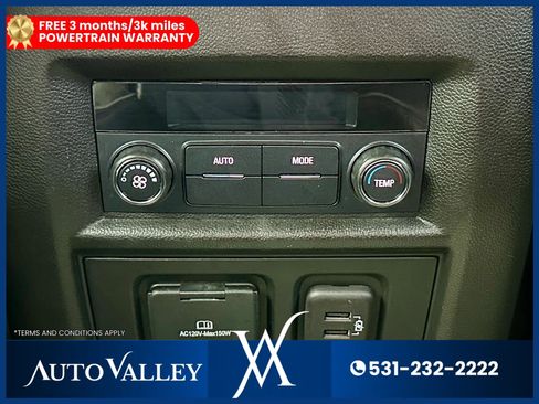Used 2023 Chevrolet Traverse RS w/ LPO, Floor Liner Package AWD/4WD image 35