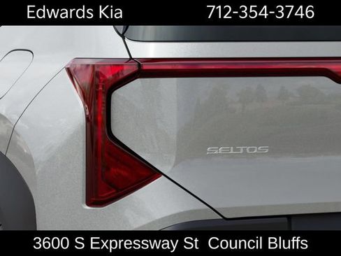 New 2027 Kia Seltos LX AWD/4WD image 13