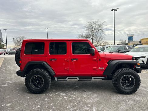 Used 2018 Jeep Wrangler Unlimited Sport S AWD/4WD image 8