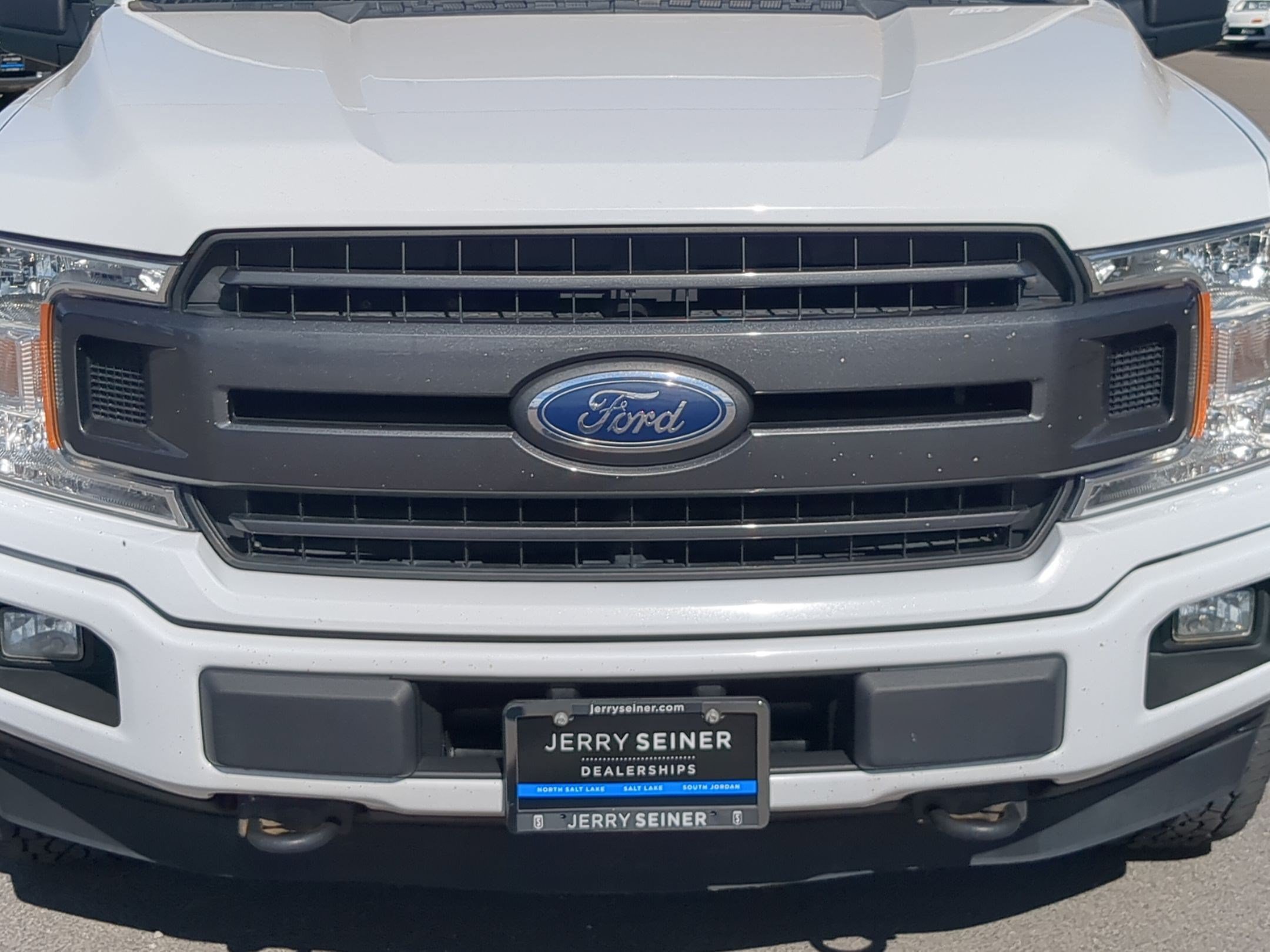 Used 2019 Ford F150 XLT w/ Equipment Group 302A Luxury AWD/4WD image 9