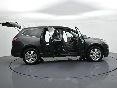Used 2015 Chevrolet Traverse LTZ AWD/4WD image 25