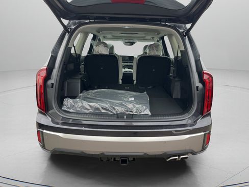 New 2025 Kia Telluride S image 12