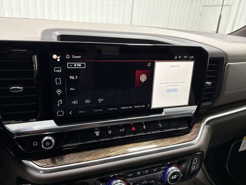 New 2026 GMC Sierra 2500 SLE w/ SLE Value Package; AWD/4WD image 13