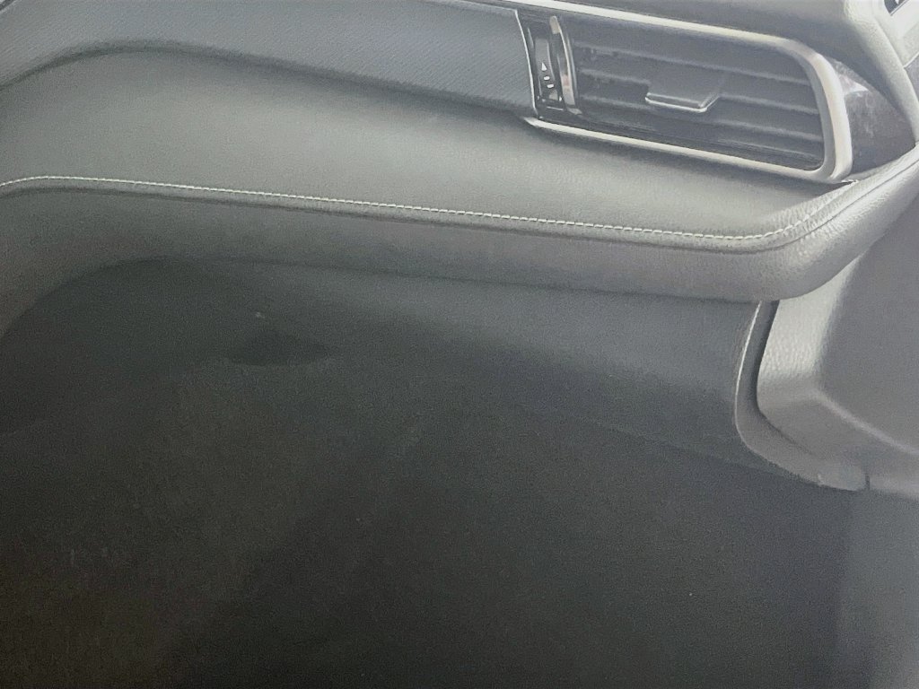 Used 2023 Toyota Camry SE w/ Convenience Package FWD image 32