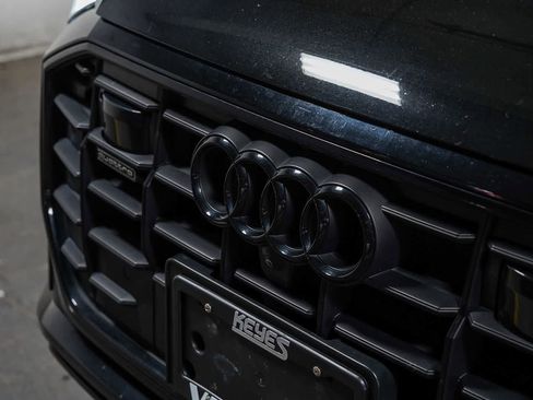 Used 2023 Audi Q8 Premium Plus AWD/4WD image 8