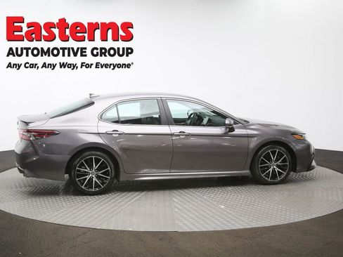 Used 2023 Toyota Camry SE FWD image 43