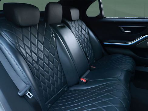 Used 2022 Mercedes-Benz S 500 4MATIC image 13