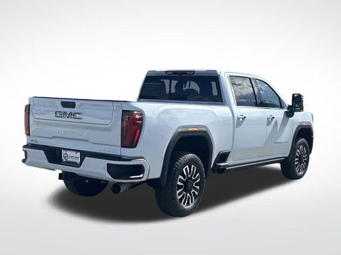 New 2026 GMC Sierra 2500 Denali Ultimate w/ Max Trailering Package image 8