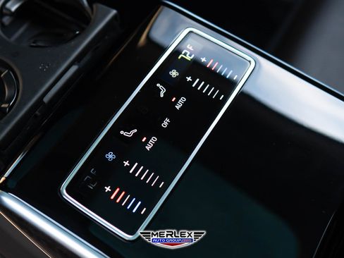 Used 2021 Audi A8 L 4.0T w/ Interior Protection Package image 21