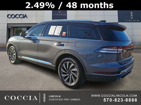 Certified 2025 Lincoln Aviator Premiere image 6