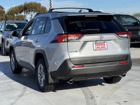 New 2025 Toyota RAV4 XLE image 12