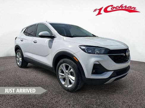 Certified 2023 Buick Encore GX Preferred FWD image 1