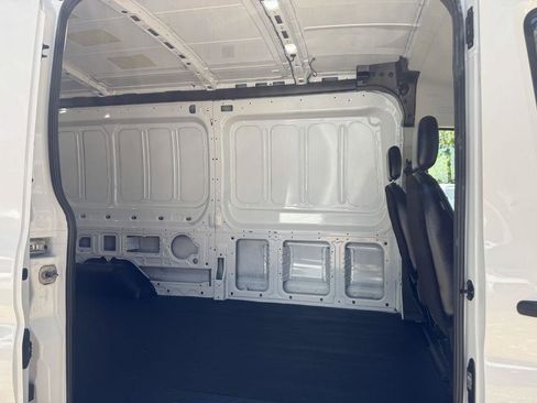Used 2025 Ford Transit 250 148 Medium Roof RWD image 6