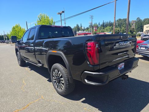 New 2026 GMC Sierra 3500 Denali Ultimate AWD/4WD image 5