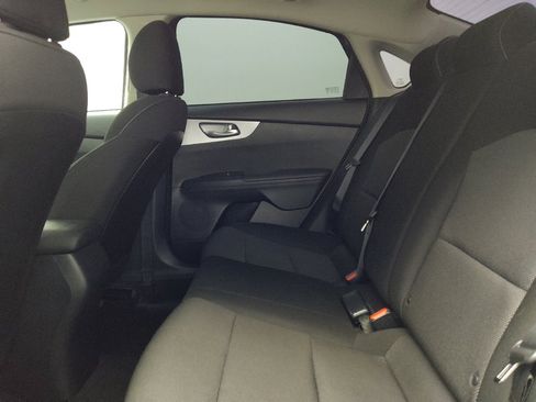 Used 2023 Kia Forte LXS image 18