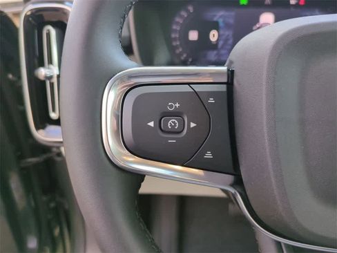 New 2026 Volvo XC40 B5 Plus w/ Protection Package Premier image 16